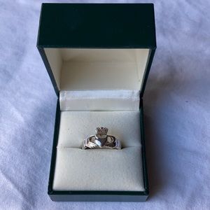 Sterling silver Claddagh ring